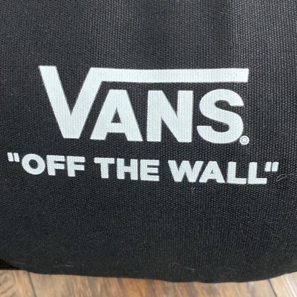 VANS BAG 💼 BRAND NEW - Picture 2 of 6